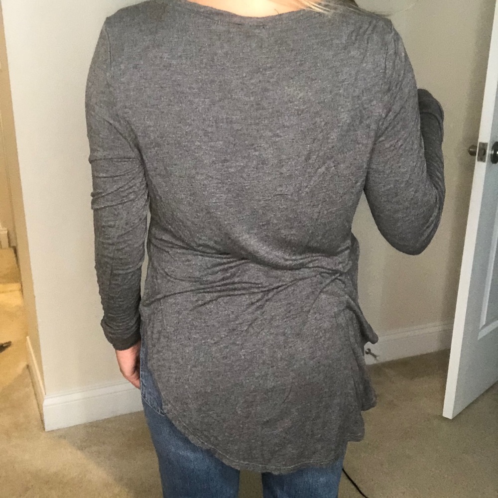 criss cross long sleeve - Picture 4 of 4